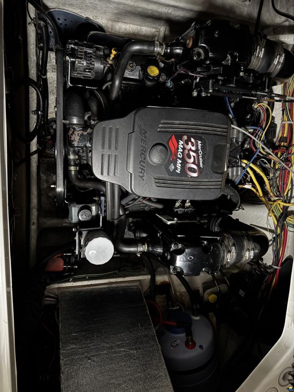 Bayliner 285