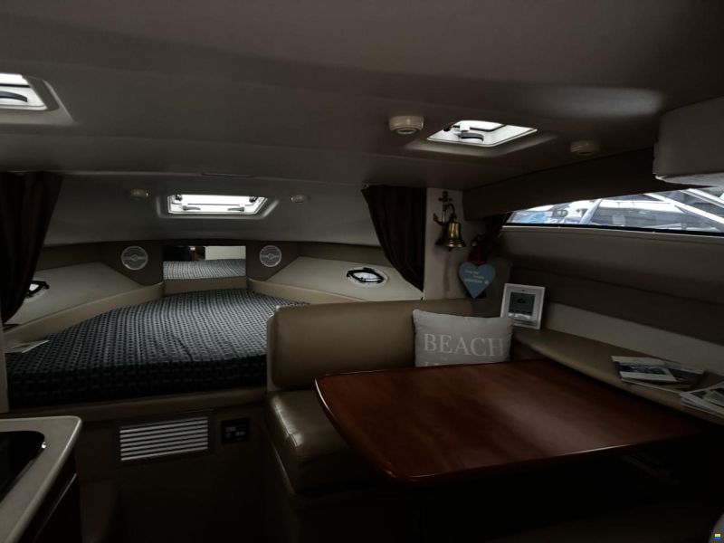 Bayliner 285