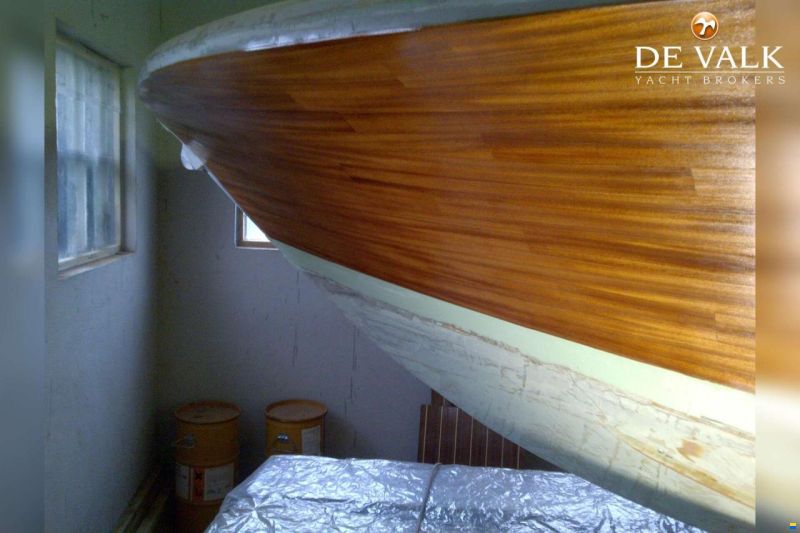 Custom Built GRP Daycruiser 9M