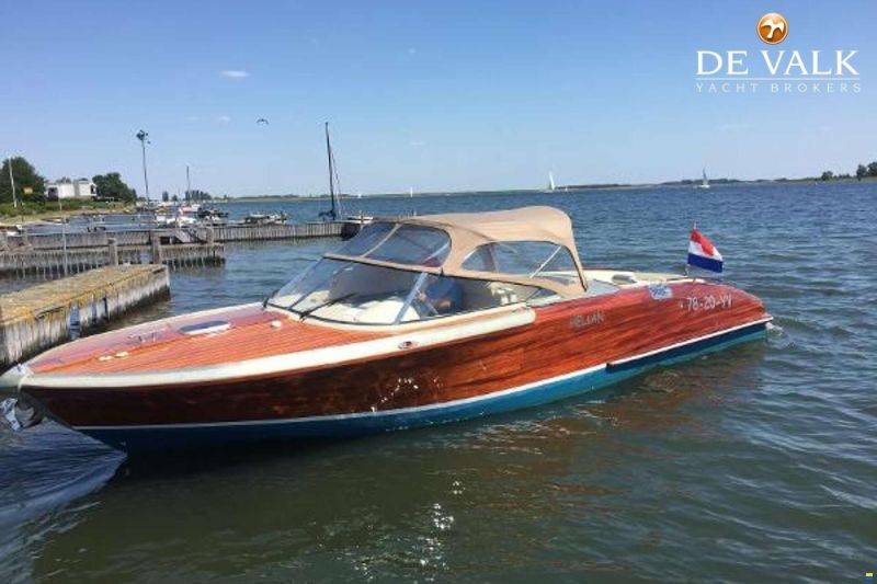 Custom Built GRP Daycruiser 9M