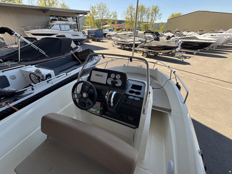 Quicksilver Activ 505 Open