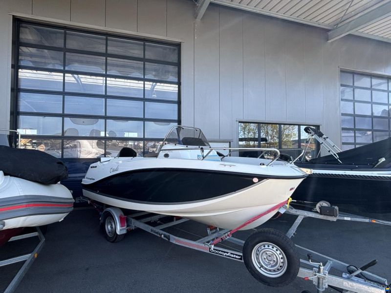 Quicksilver Activ 505 Open