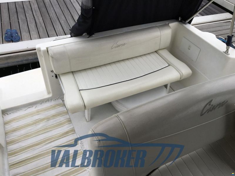 Bayliner 2655 SB Sunbridge Ciera