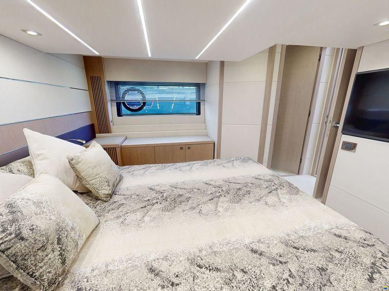 Sunseeker Predator 50