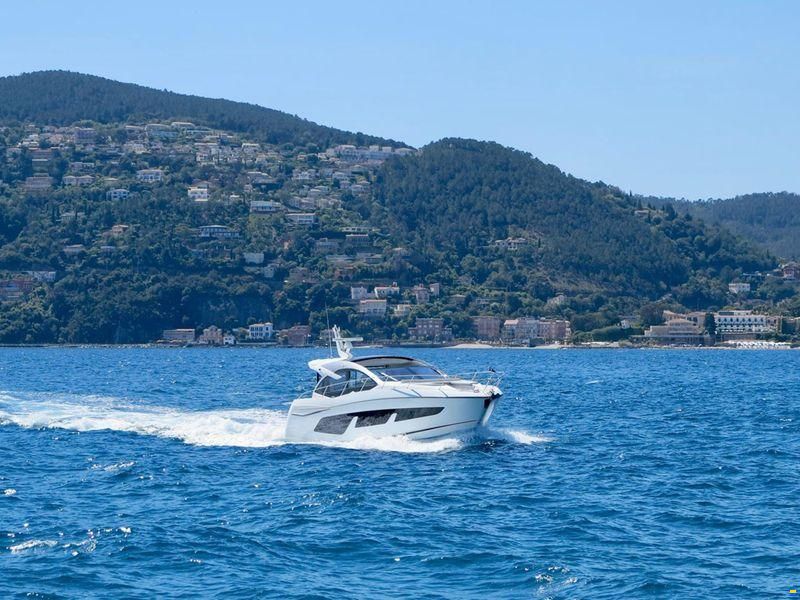 Sunseeker Predator 50