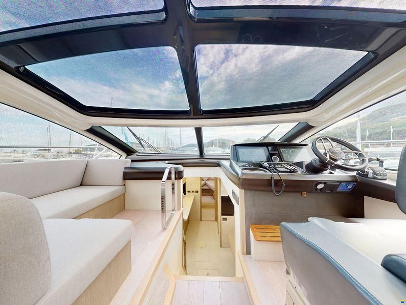 Sunseeker Predator 50