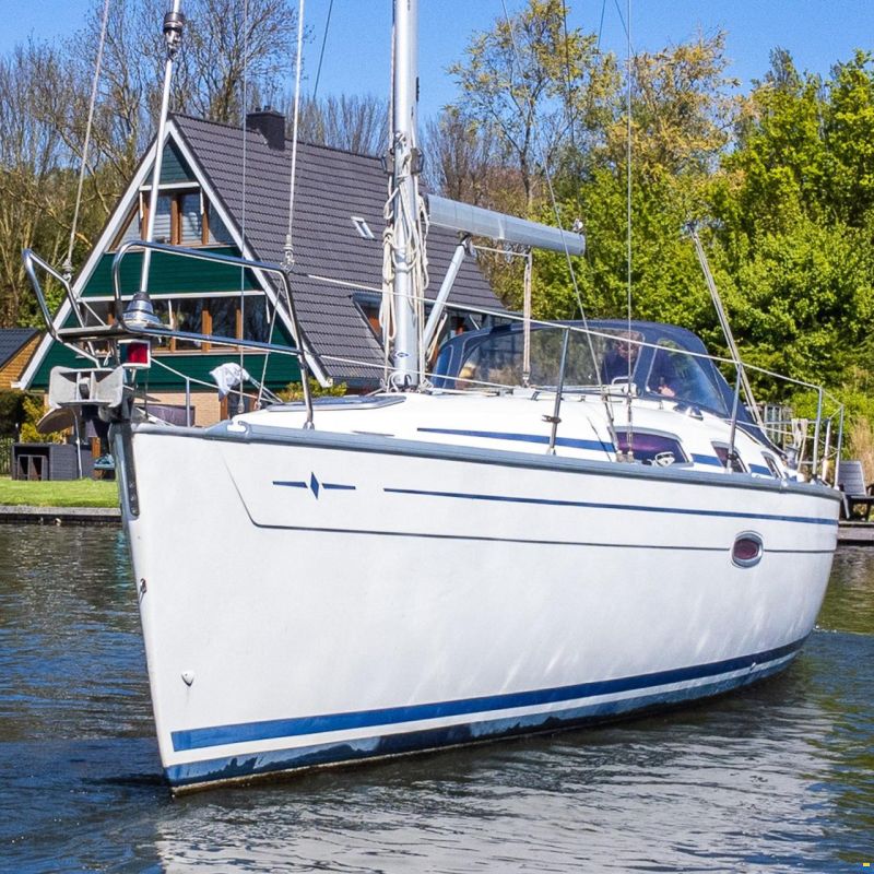 Bavaria 35