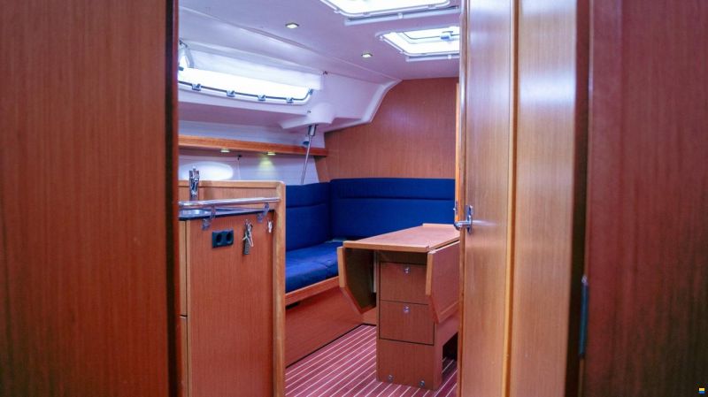 Bavaria 35