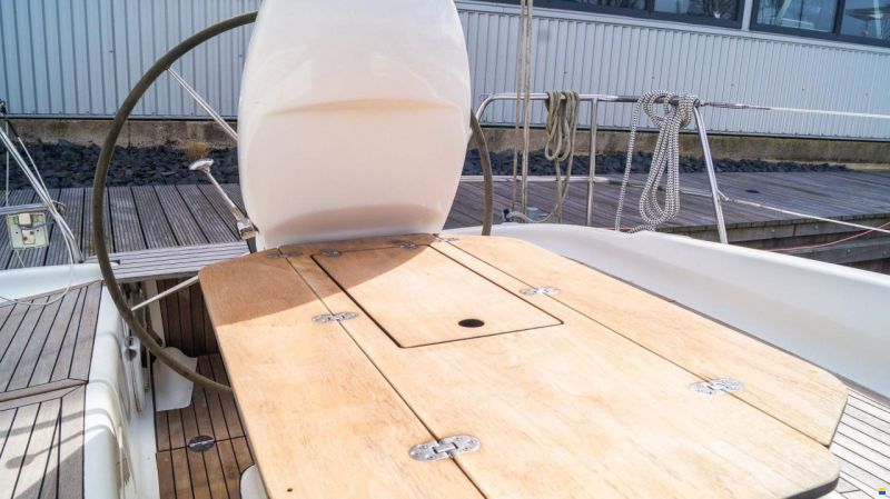 Bavaria 35
