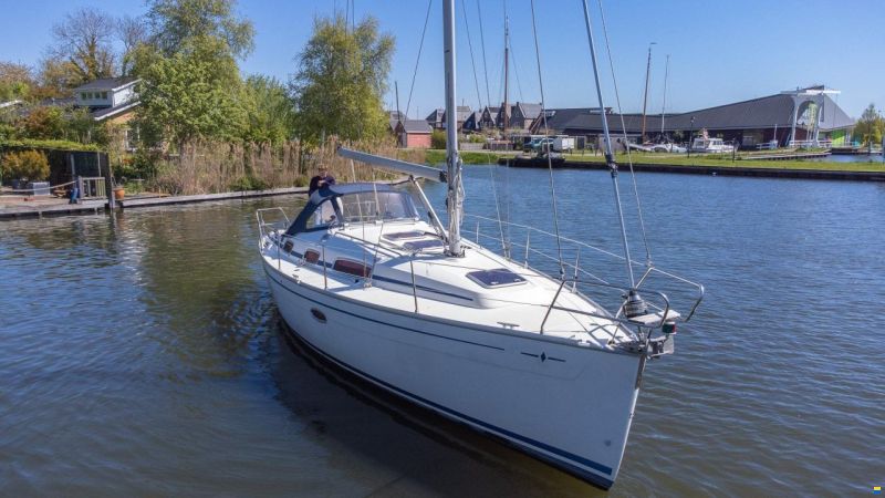 Bavaria 35