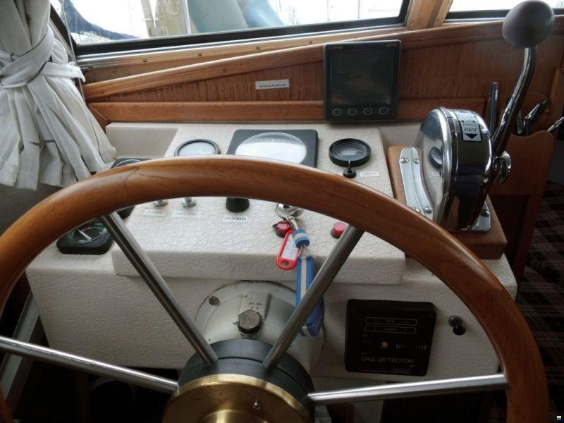 Conticraft 900