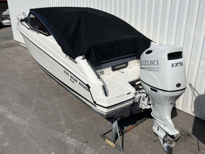 Parker 630 Bowrider
