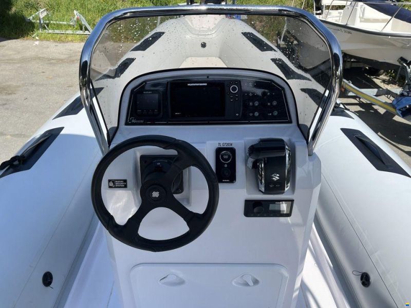Ranieri Cayman 21.0 Sport