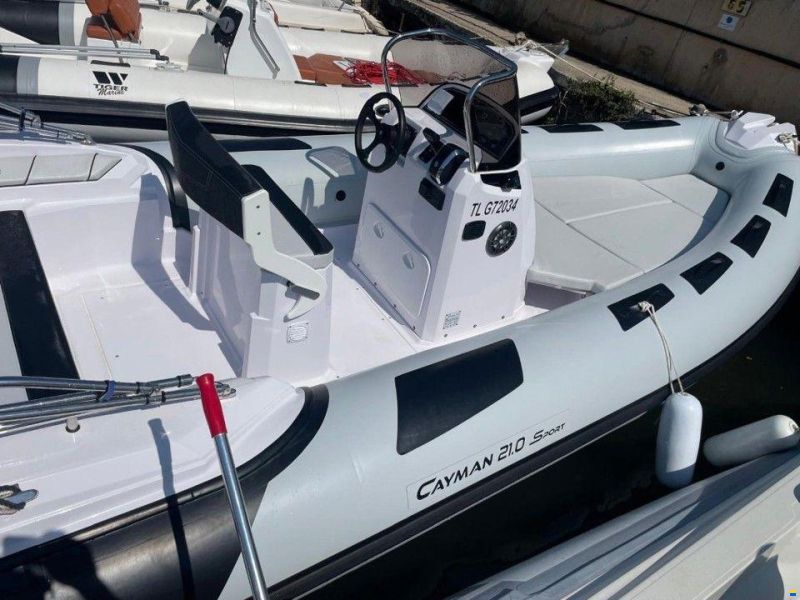 Ranieri Cayman 21.0 Sport