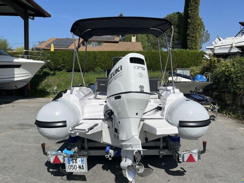 Ranieri Cayman 21.0 Sport