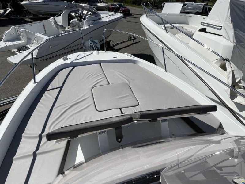 Jeanneau CAP CAMARAT 7.5 WA SERIE2