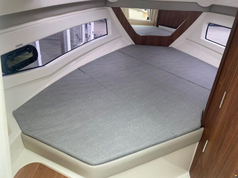 Quicksilver Activ 755 Cruiser med F225 M