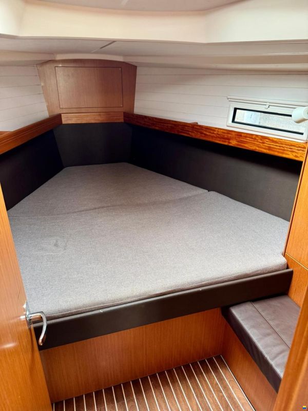 Bavaria 37 CRUISER