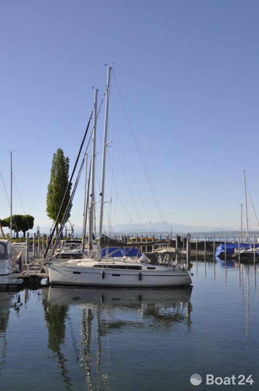 Bavaria 37 CRUISER