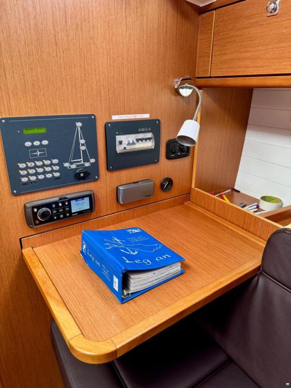 Bavaria 37 CRUISER