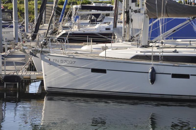 Bavaria 37 CRUISER