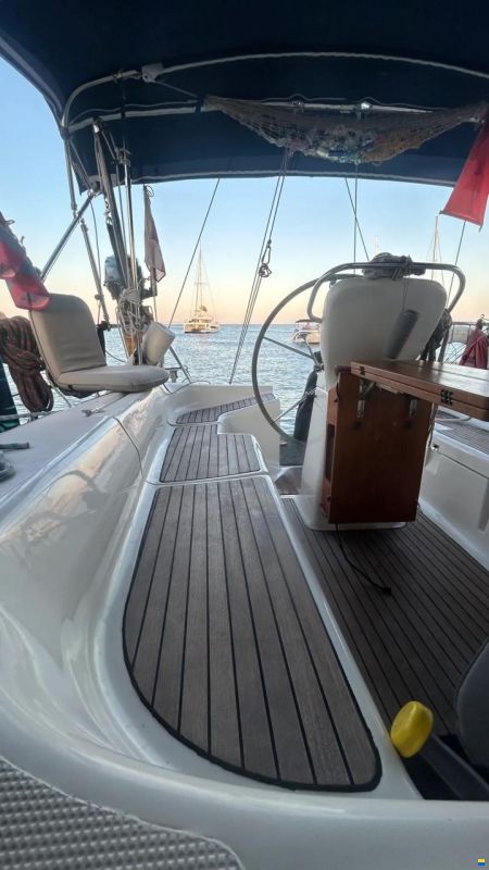 Bavaria 42