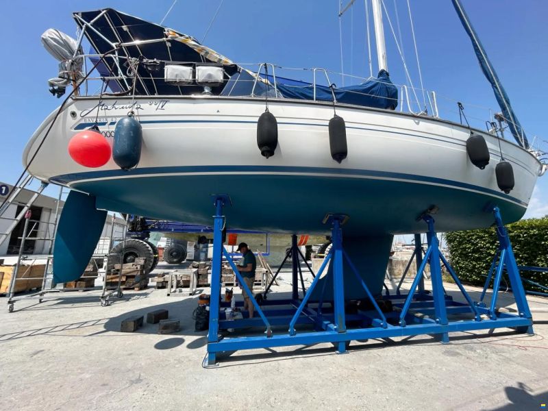 Bavaria 42
