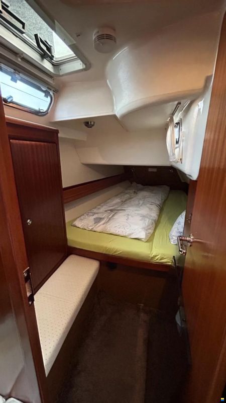 Bavaria 42