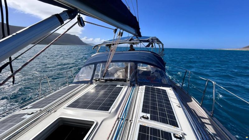 Bavaria 42