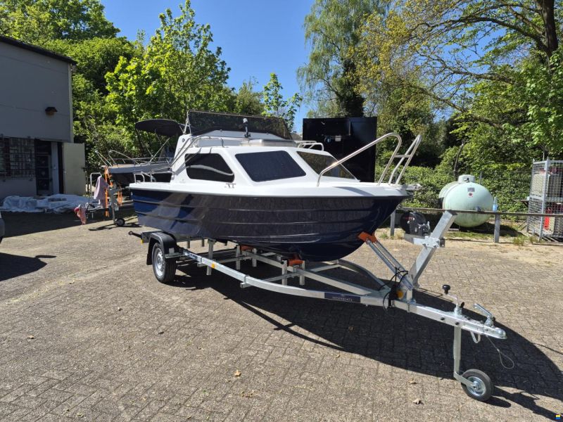 Weserboats Kajütboot i450