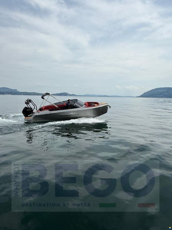 Cranchi E26 Rider