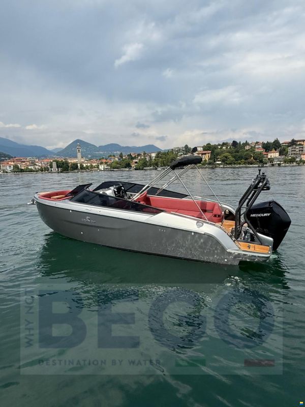Cranchi E26 Rider