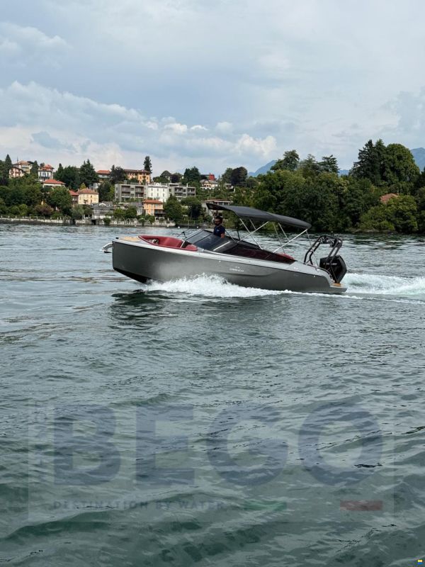 Cranchi E26 Rider