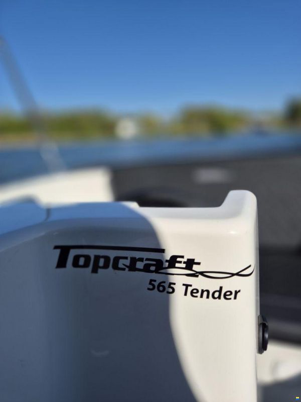Topcraft 565 Tender