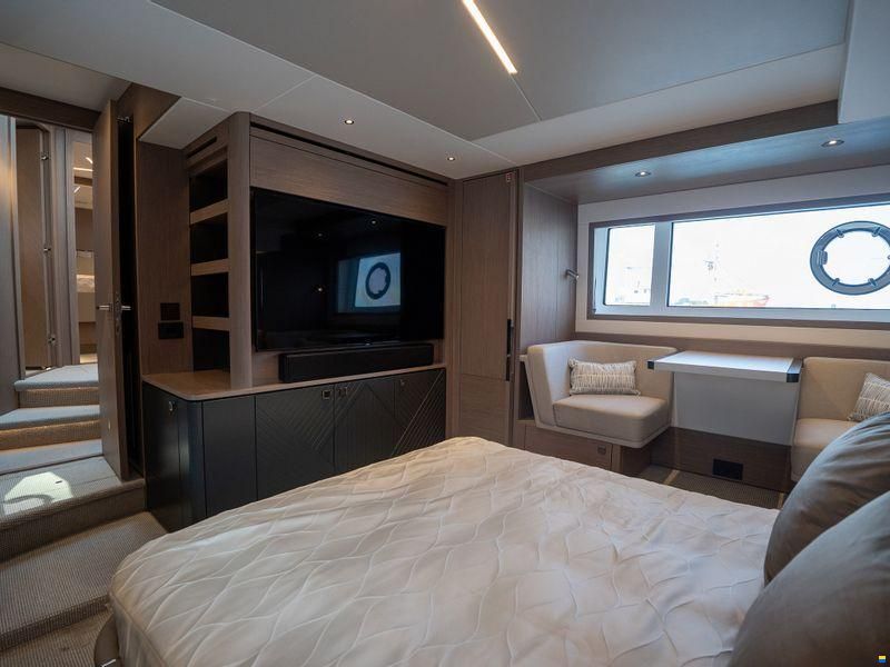 Sunseeker Manhattan 55