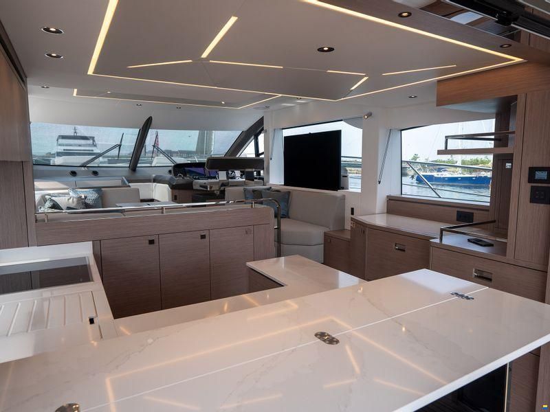 Sunseeker Manhattan 55