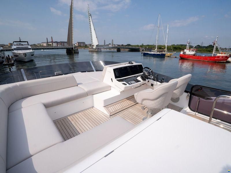 Sunseeker Manhattan 55