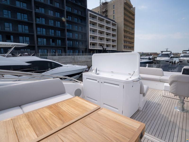 Sunseeker Manhattan 55