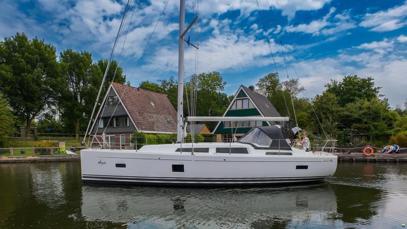 Hanse 388