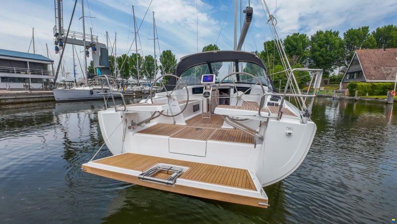 Hanse 388