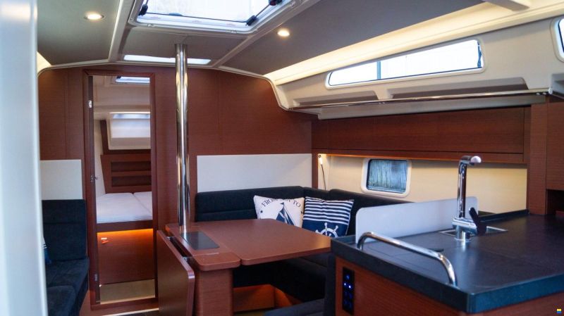 Hanse 388