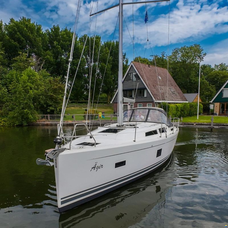 Hanse 388