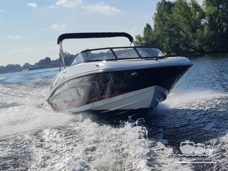 Bayliner VR6 Bowrider
