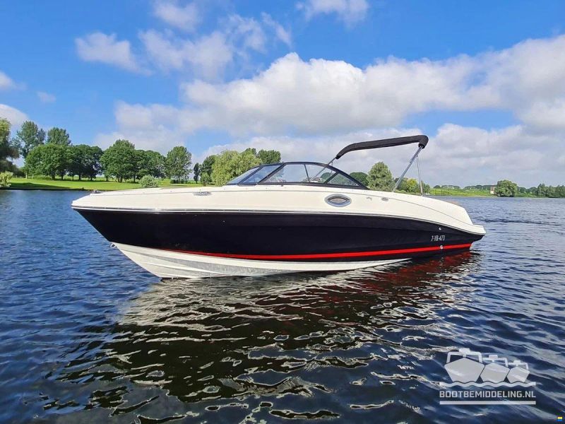 Bayliner VR6 Bowrider