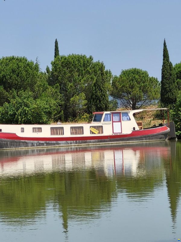 AICON Yachts peniche tjalk