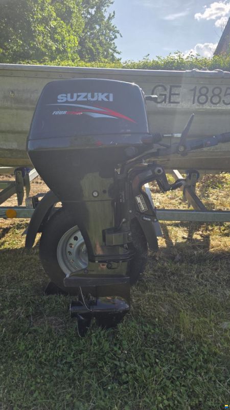 Suzuki DF15