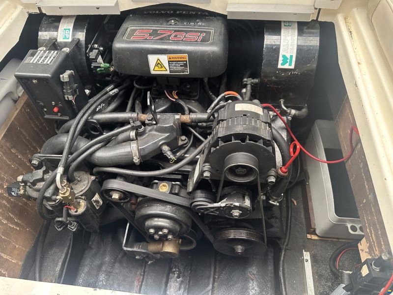 Stingray 240cx