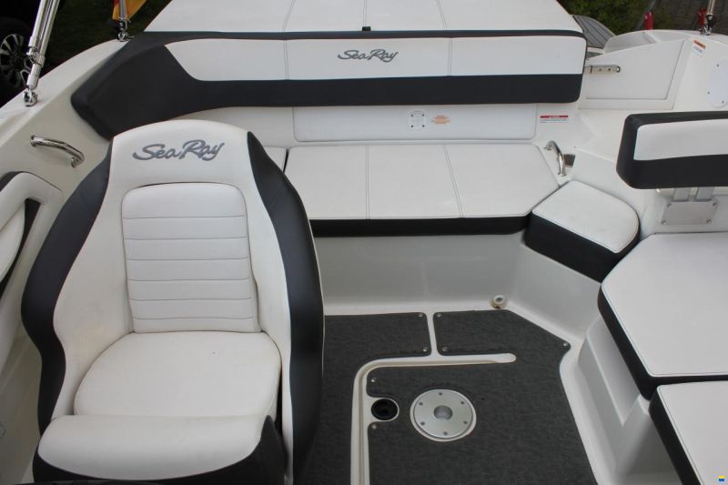 Sea Ray 190 SPOE