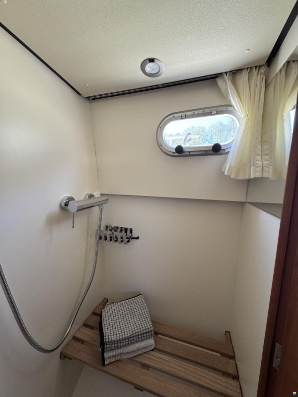 Linssen Grand Sturdy 25.9