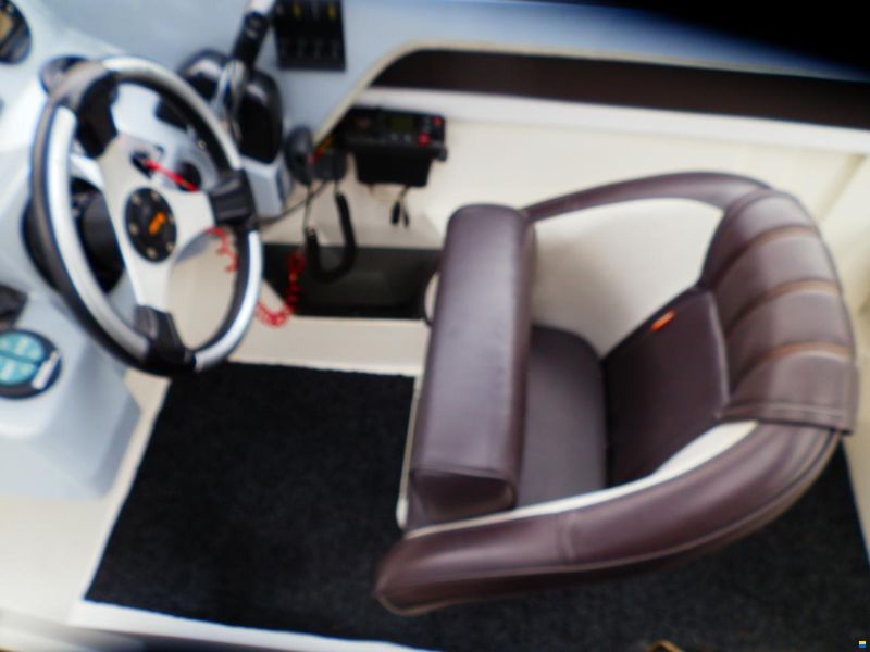 Buster XXL Cabin